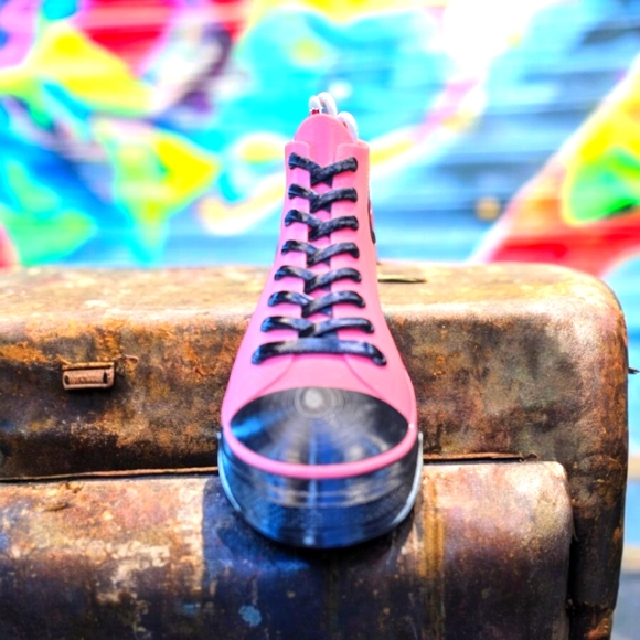 Handmade 3D Printed Pink Shoe Pencil Holder – New, 10"x2.25"x5" - Picture 4 of 10